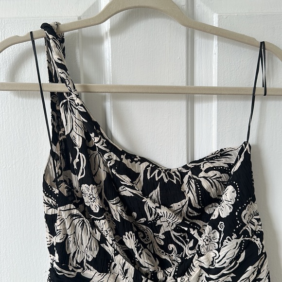 ZARA one shoulder floral dress NWT - Picture 3 of 3